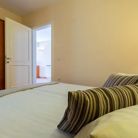 Roza Apartment