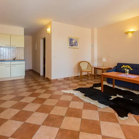 Roza Apartment *