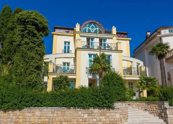 Roza Crikvenica